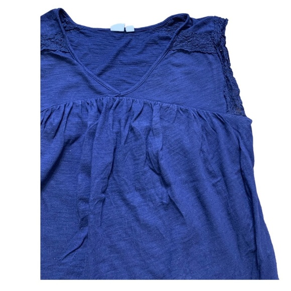 GAP Lace Trim Tank Top With V Cut Navy Blue Size Medium - Picture 4 of 9